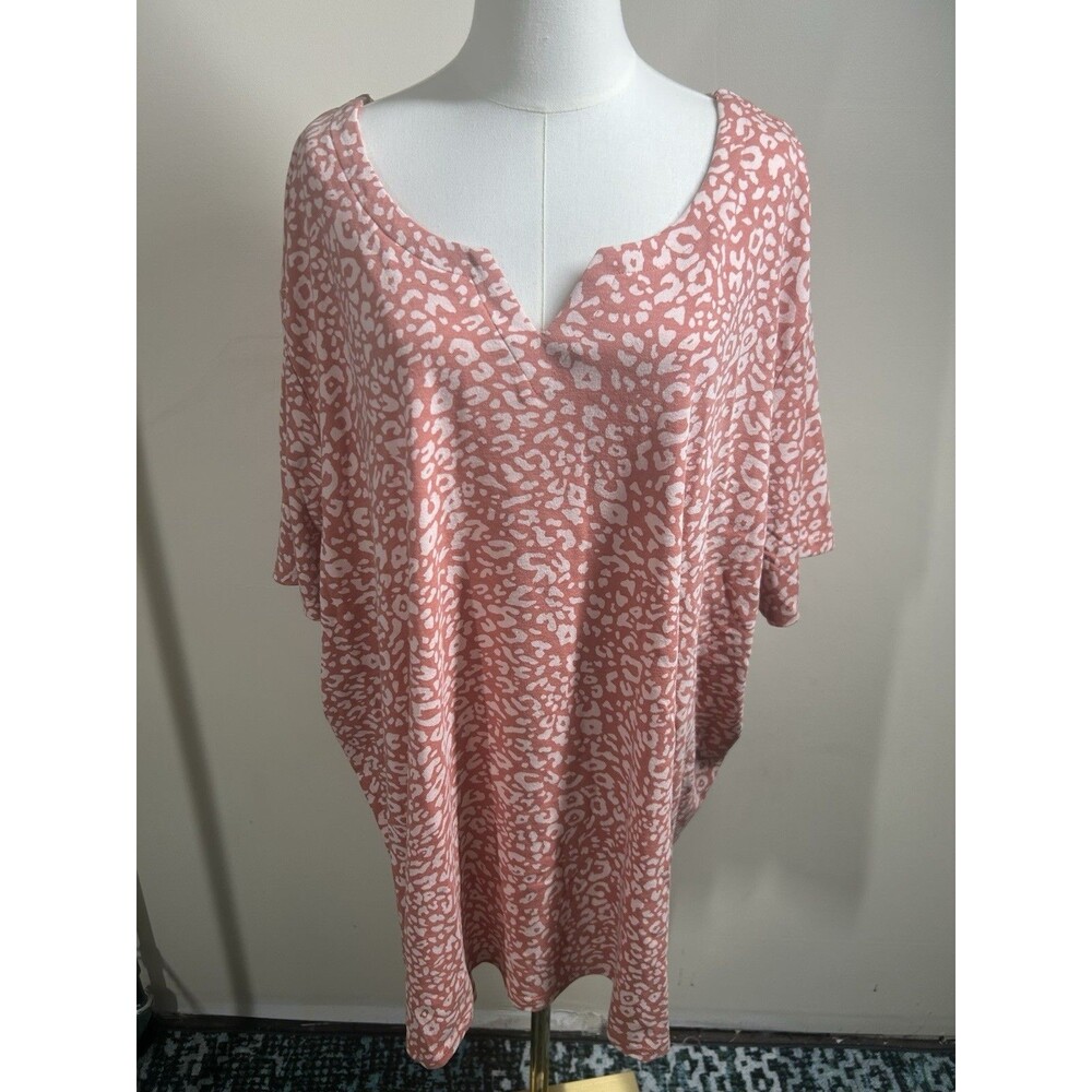 Roaman's Womens Pullover Plus 5X 38/40 Artsey Short Sleeves V Neck 240